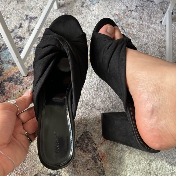 Cute pumps! Forever21, sz 9, new condition! - Picture 3 of 3